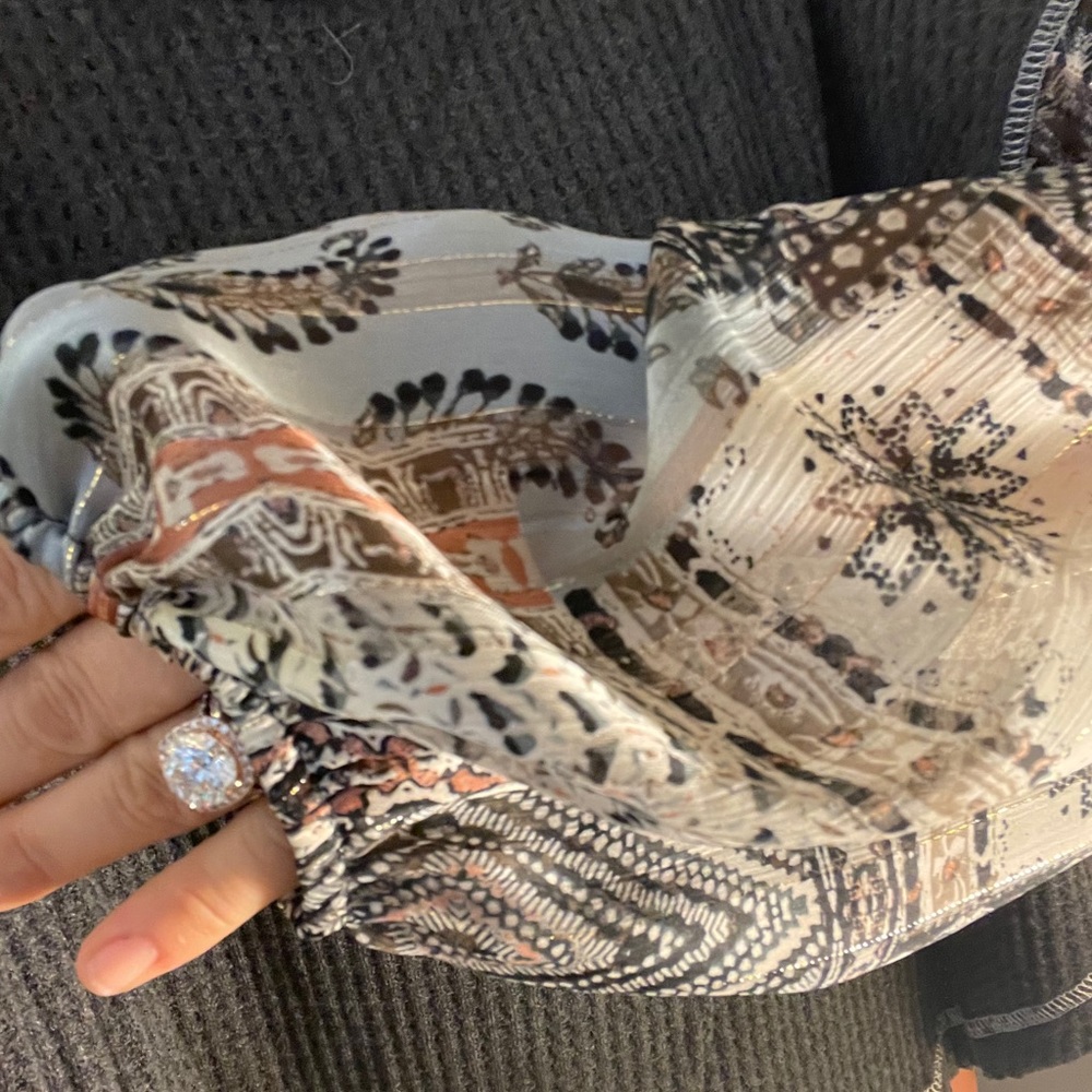 Grey waffle shirt w/ sheer patterned sleeves